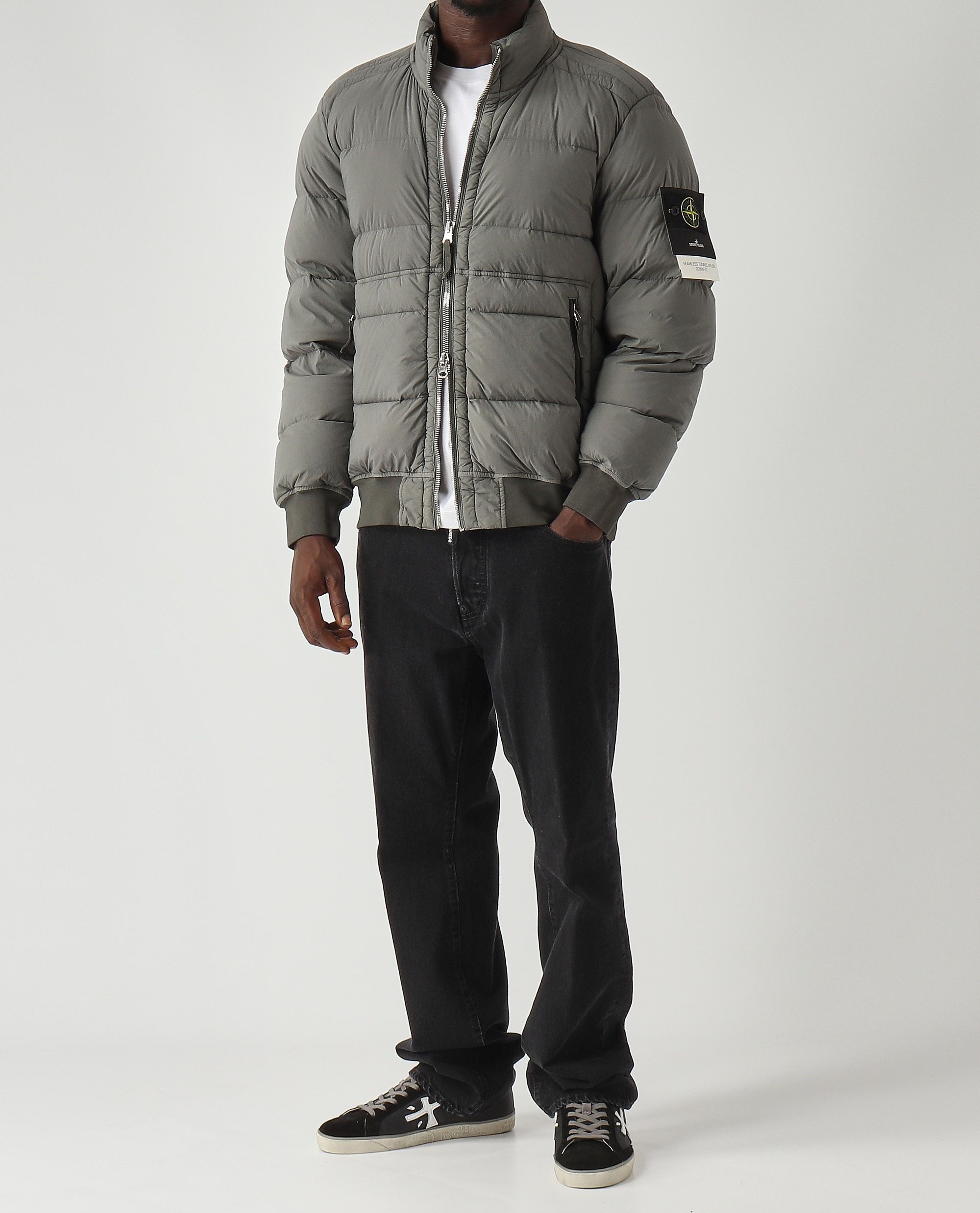 K2S15 4100039 S0028 V006B 4.jpg